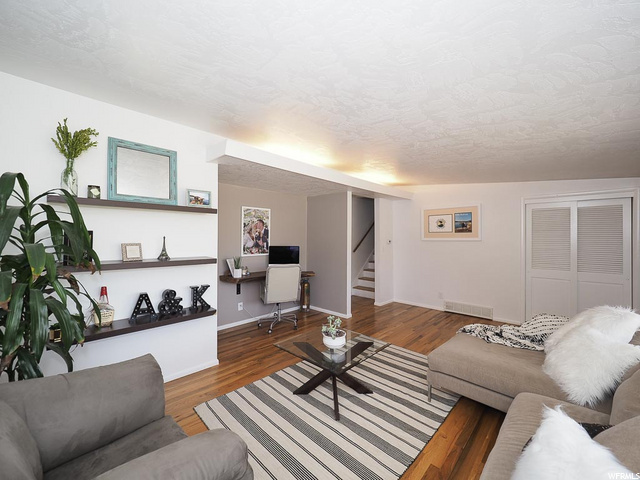 235 W 1400 N, Bountiful, UT 84010 — photo 4