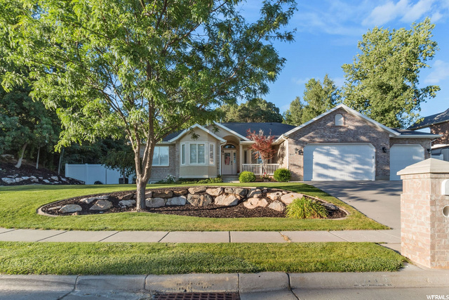 1042 W 4000 N, Pleasant View, UT 84414