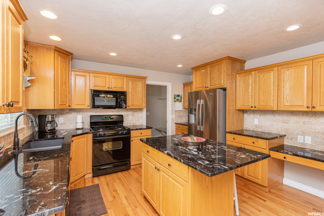 837 S 300 E, Farmington, UT 84025 — photo 8