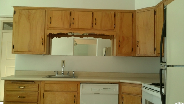 276 E 100 N, Mt Pleasant, UT 84647 — photo 3