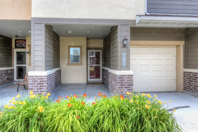 66 E Durham St, Sandy, UT 84070 — photo 2