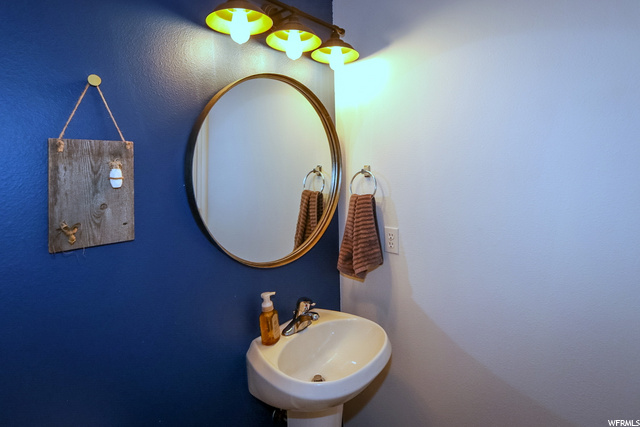 66 E Durham St, Sandy, UT 84070 — photo 3
