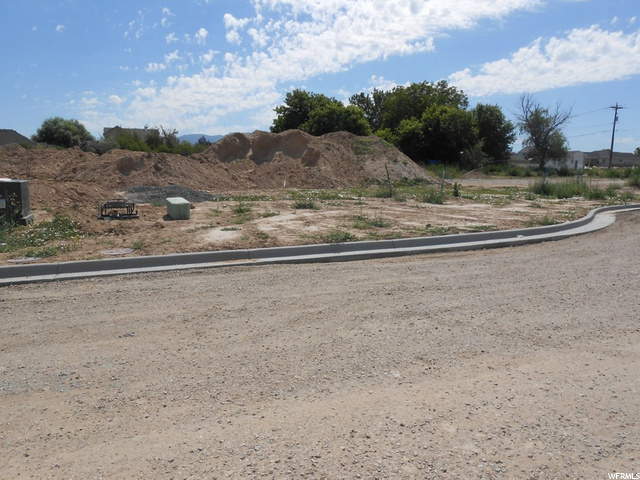 1348 N 2275 W #12, Clinton, UT 84015 — photo 10