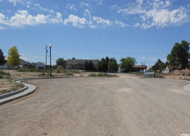 1348 N 2275 W #12, Clinton, UT 84015 — photo 9