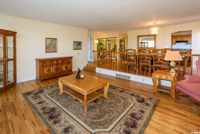 1337 Ridgewood Ln, Bountiful, UT 84010 — photo 10