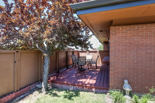 1337 Ridgewood Ln, Bountiful, UT 84010 — photo 3