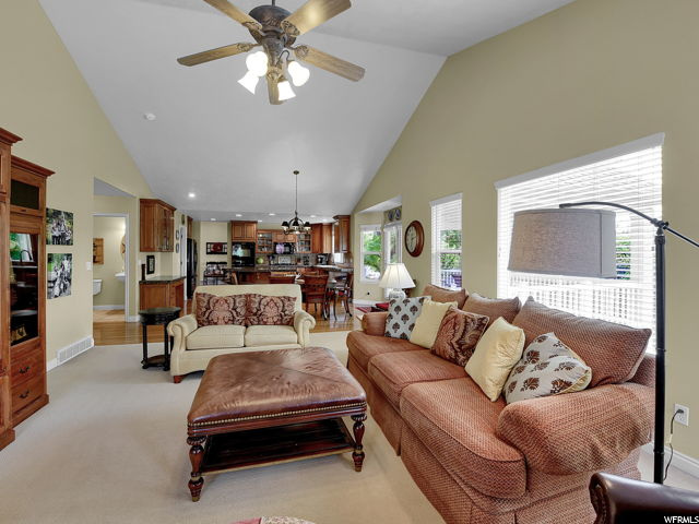 887 N 170 E, Kaysville, UT 84037 — photo 5