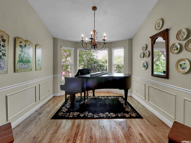 887 N 170 E, Kaysville, UT 84037 — photo 4