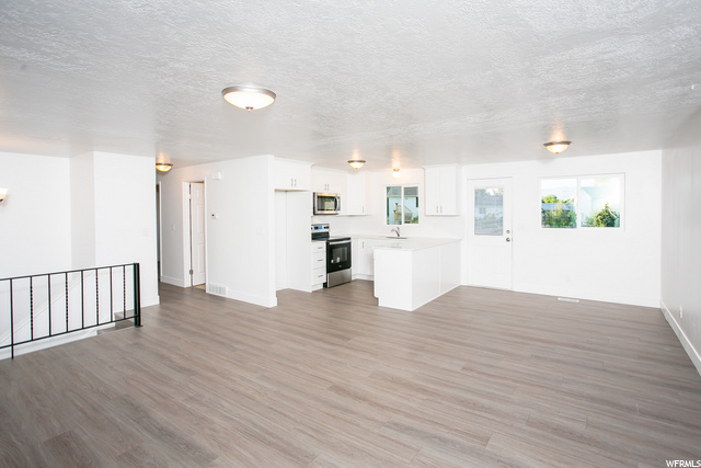 1168 W 2250 N, Clinton, UT 84015 — photo 10