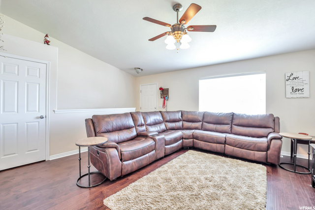 1060 N Sharp Mountain Cir E, Ogden, UT 84404 — photo 3