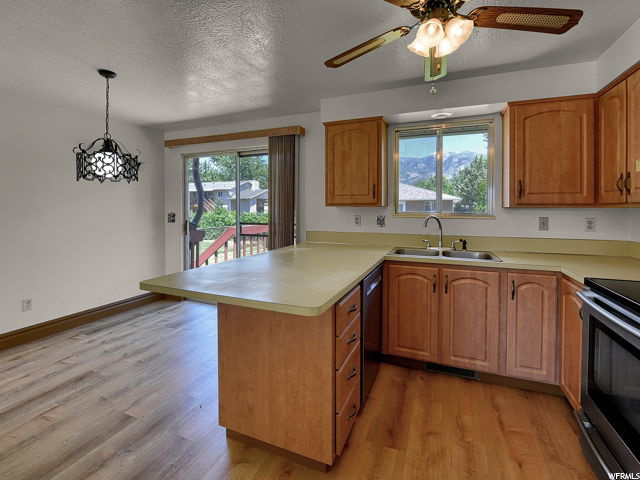 554 S Dixie St E, Layton, UT 84041 — photo 6
