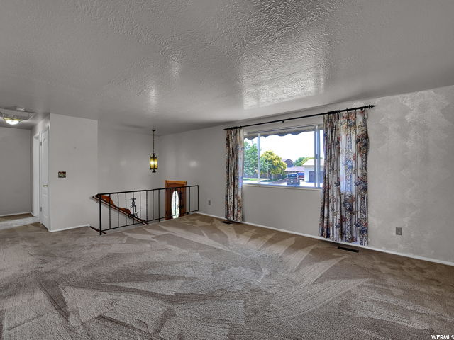 554 S Dixie St E, Layton, UT 84041 — photo 3