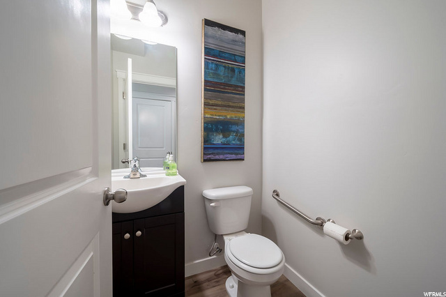 1464 E Primrose Ln, Layton, UT 84040 — photo 7