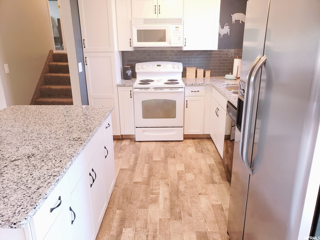 2766 W 1650 N, Clinton, UT 84015 — photo 9