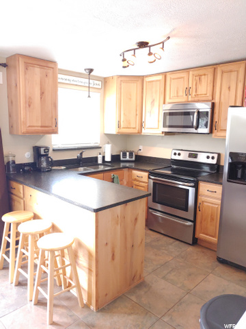 422 E Calnette S, Sandy, UT 84070 — photo 5