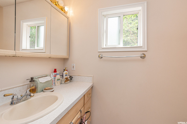 389 S 200 E, Farmington, UT 84025 — photo 11