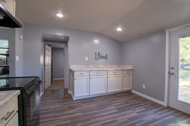 235 S 100 W, Tremonton, UT 84337 — photo 9