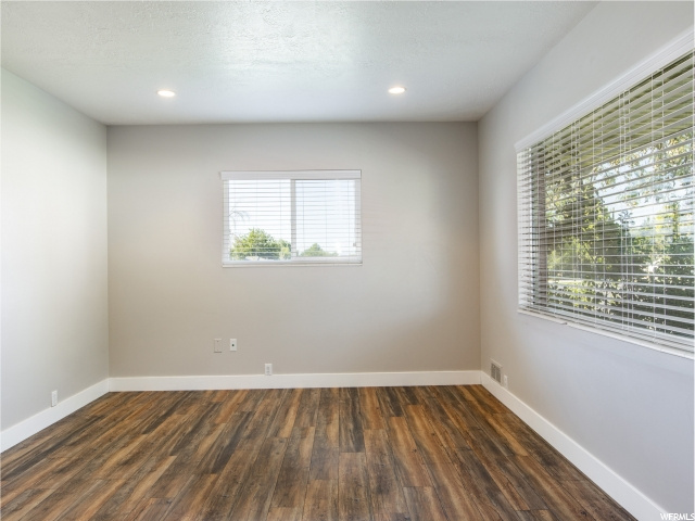 9016 S 260 E, Sandy, UT 84070 — photo 5