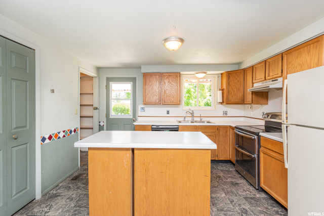 1834 N Mark St, Layton, UT 84041 — photo 5