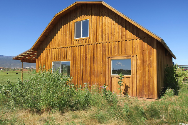 97 S 680 East St E, Torrey, UT 84775 — photo 11
