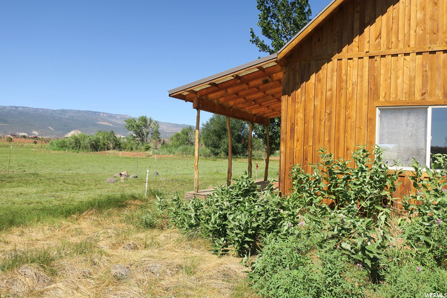 97 S 680 East St E, Torrey, UT 84775 — photo 12