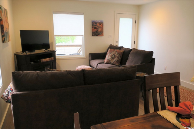 25 E Main St, Bicknell, UT 84715 — photo 3