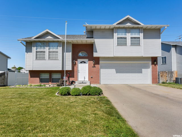 5895 S 3200 W, Roy, UT 84067