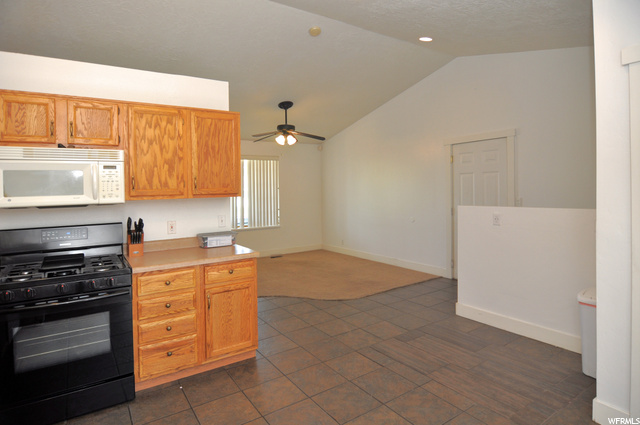 1338 N 2950 W, Clinton, UT 84015 — photo 10