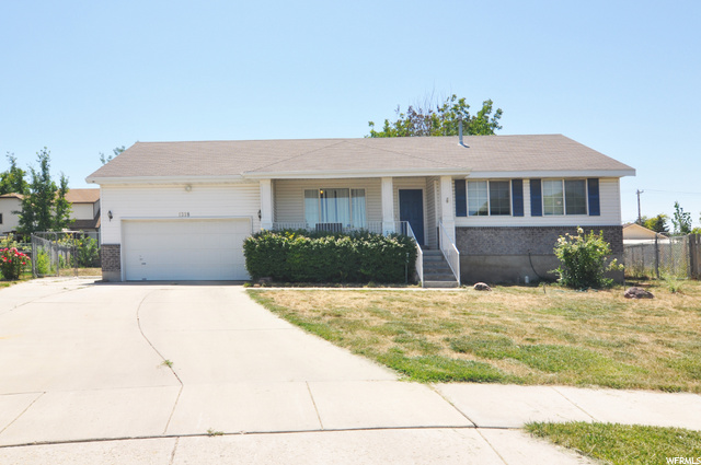 1338 N 2950 W, Clinton, UT 84015 — photo 2