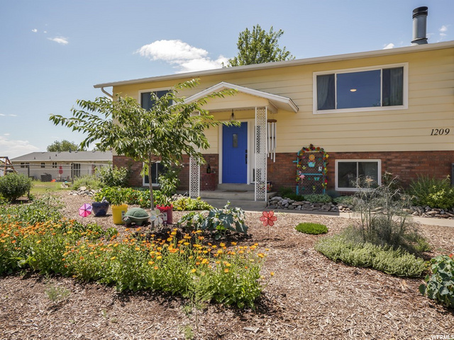 1209 N 200 E, Layton, UT 84041 — photo 2