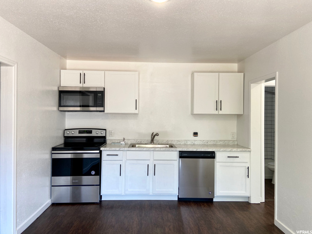 227 E 500 S, Vernal, UT 84078 — photo 10