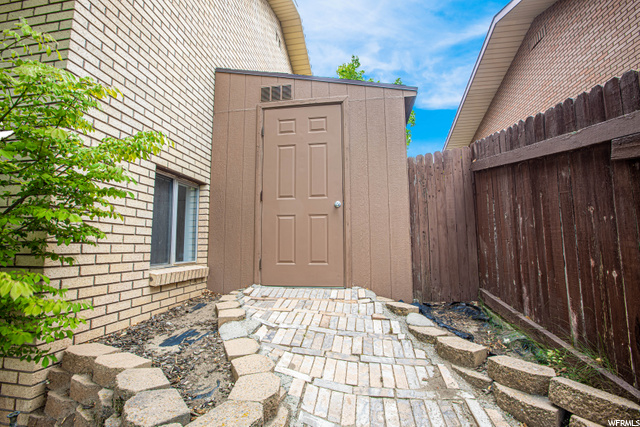 1561 N 700 E, Bountiful, UT 84010 — photo 7