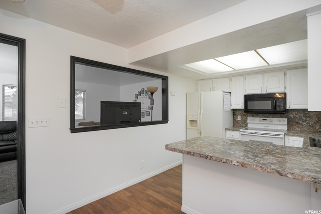 1047 N 575 W, Clinton, UT 84015 — photo 9