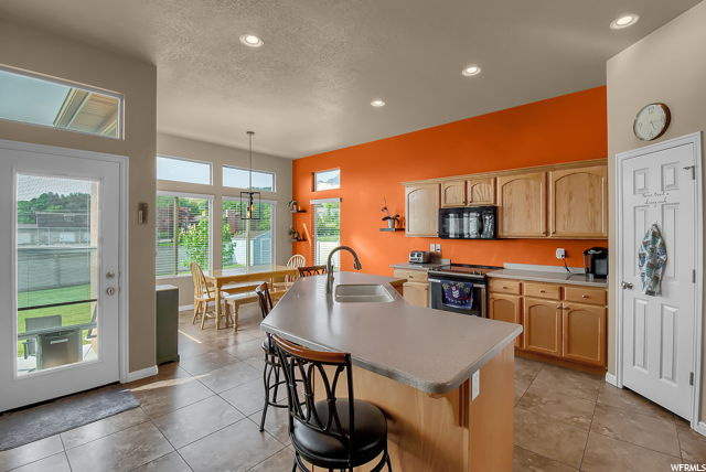 3287 N 1375 W, Pleasant View, UT 84414 — photo 7