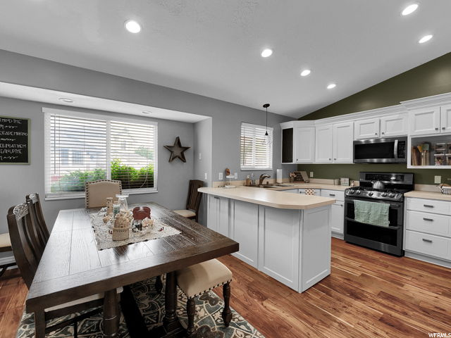 2002 Jenny Ln, Clearfield, UT 84015 — photo 4