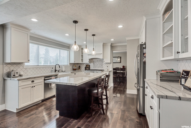 1976 E Summerborne Cir, Sandy, UT 84093 — photo 6