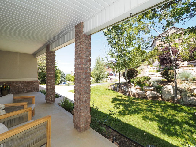 1574 E Maple Hills Dr S, Bountiful, UT 84010 — photo 4
