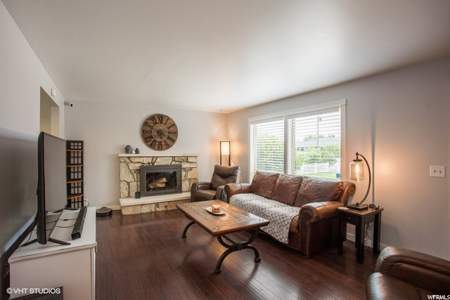 777 W 300 N, Clearfield, UT 84015 — photo 3