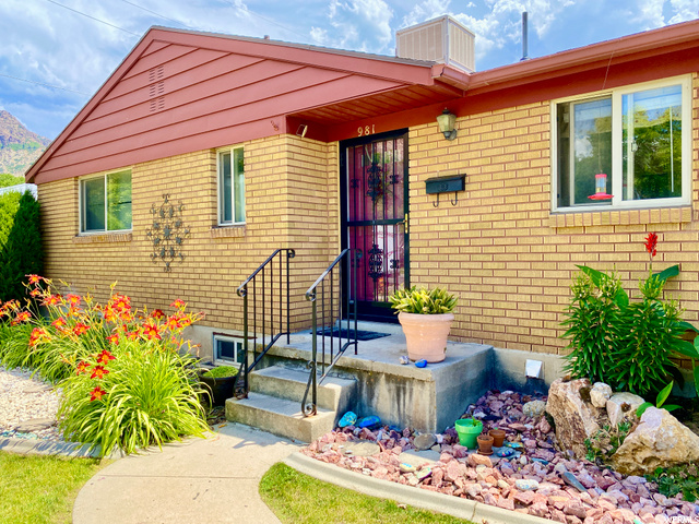 981 Vitt Dr, Ogden, UT 84404 — photo 7