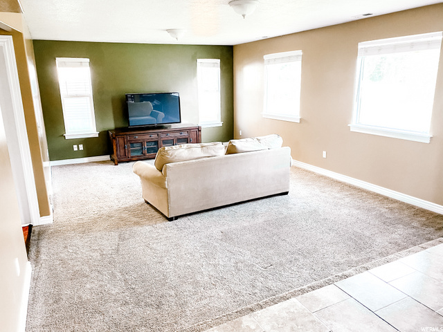643 Cook Dr, Layton, UT 84041 — photo 3