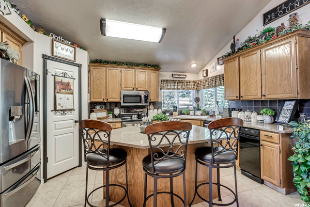 3292 N 2175 E, Layton, UT 84040 — photo 5