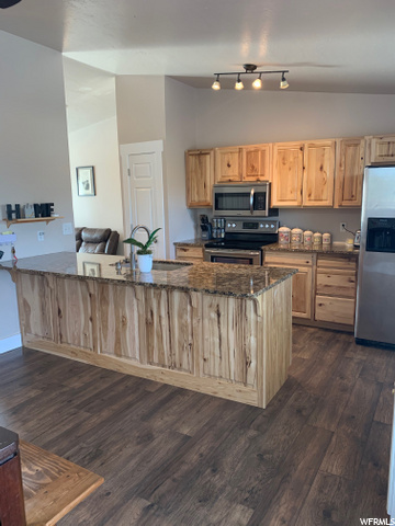 45 N 1000 W, Clearfield, UT 84015 — photo 2
