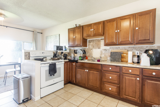 37 S Fort E, Layton, UT 84041 — photo 9