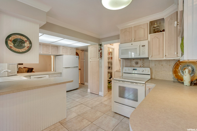 4461 S 1625 W, Roy, UT 84067 — photo 4