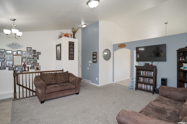 946 E Chris Cir, Clearfield, UT 84015 — photo 5