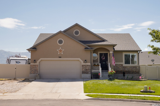 946 E Chris Cir, Clearfield, UT 84015 — photo 2
