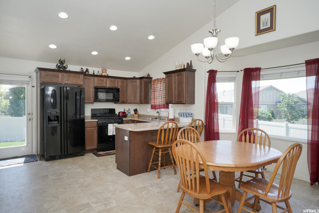 946 E Chris Cir, Clearfield, UT 84015 — photo 6