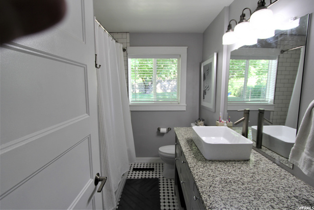 994 N 650 E, Bountiful, UT 84010 — photo 10