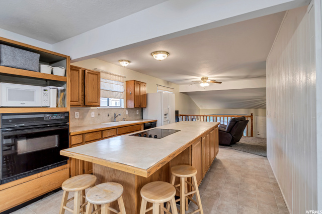 391 E Angel Ct, Sandy, UT 84070 — photo 6