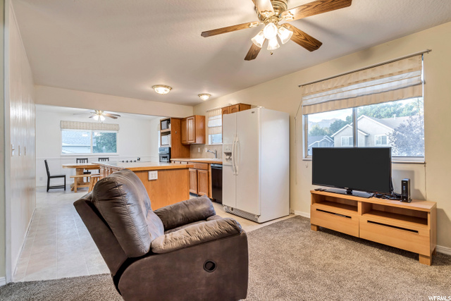 391 E Angel Ct, Sandy, UT 84070 — photo 5